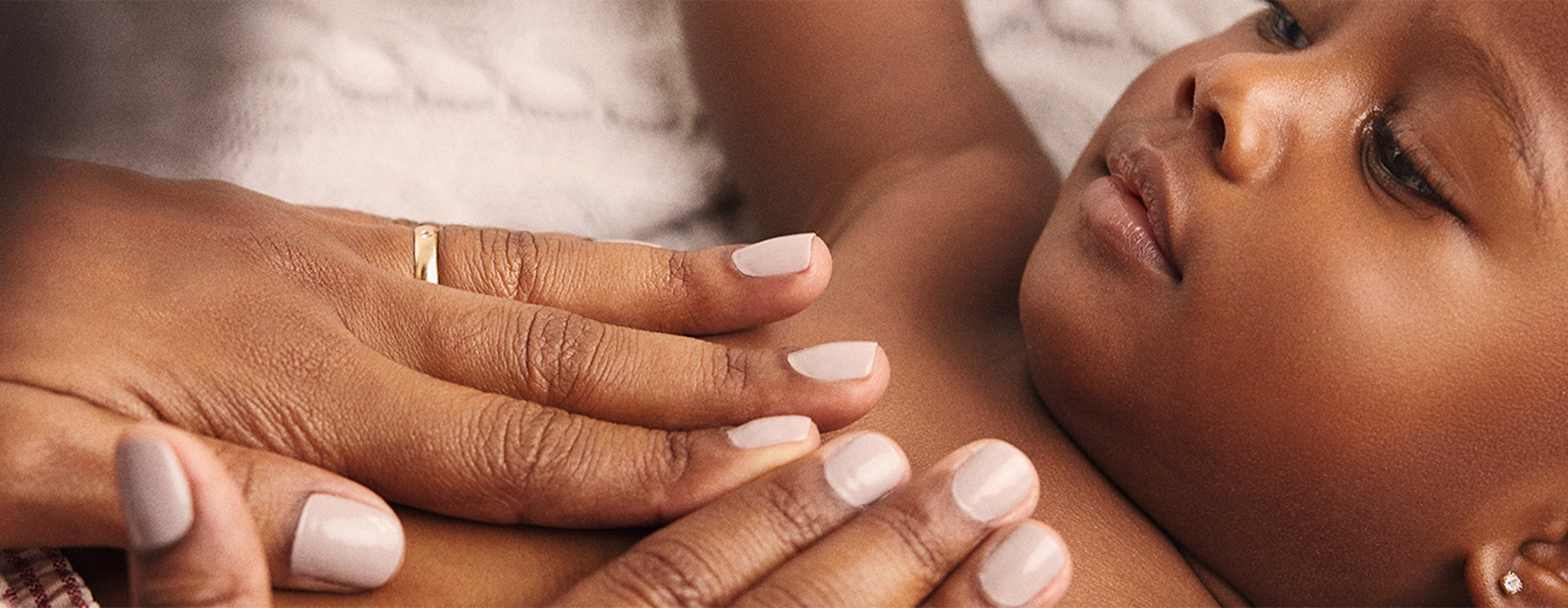 Massaging strengthens the bond between you and your baby