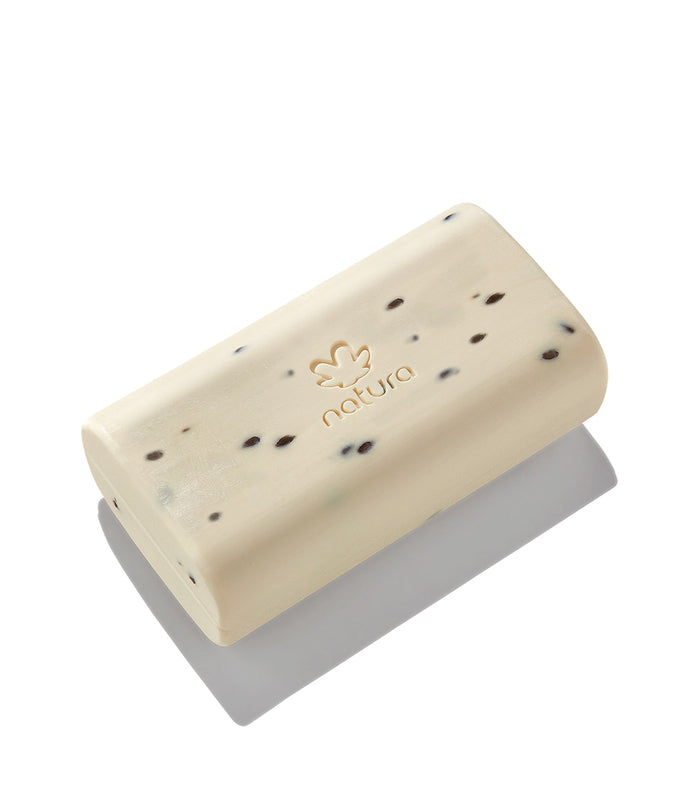 Castanha Creamy Exfoliating Soap_mobile
